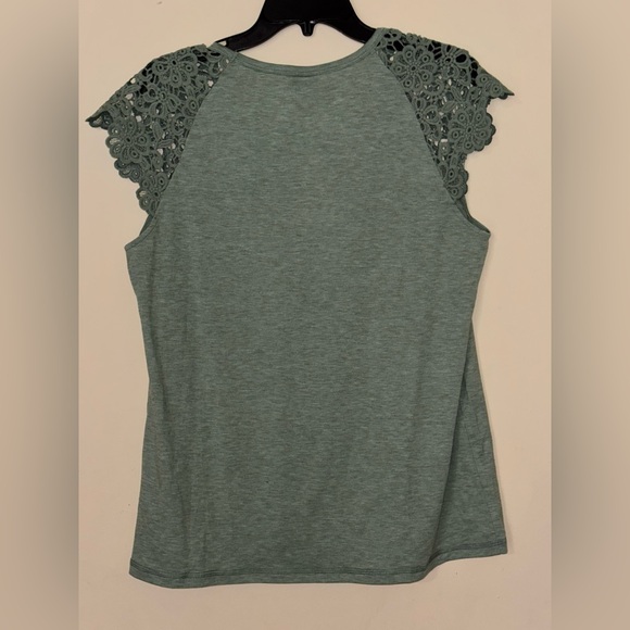 Automet Green Women's Pleated Crew Neck Short Sleeve T-Shirt with Lace Detail - Picture 5 of 9